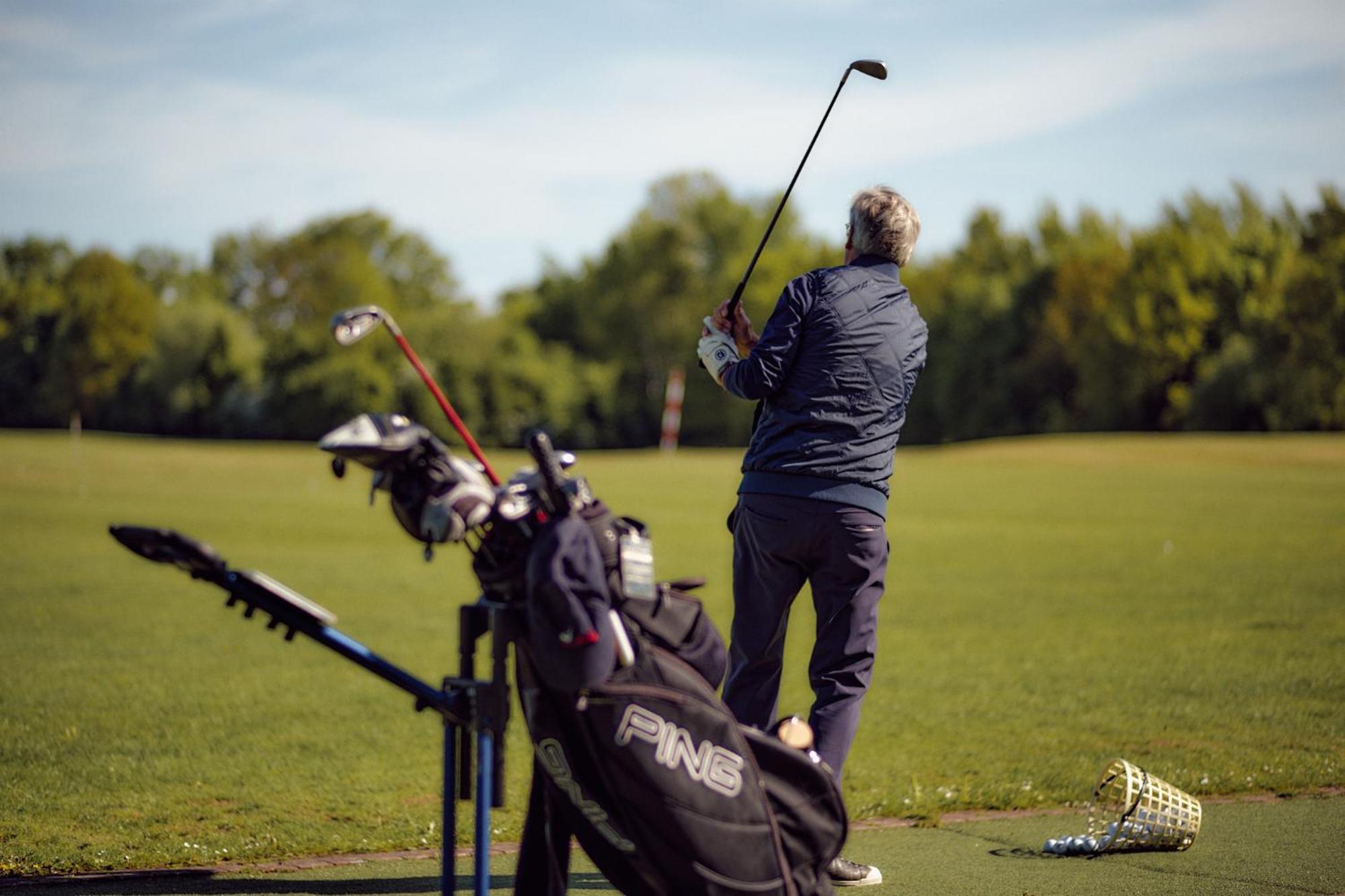 Aparthotel Am Golfclub Treudelberg Amburgo Esterno foto