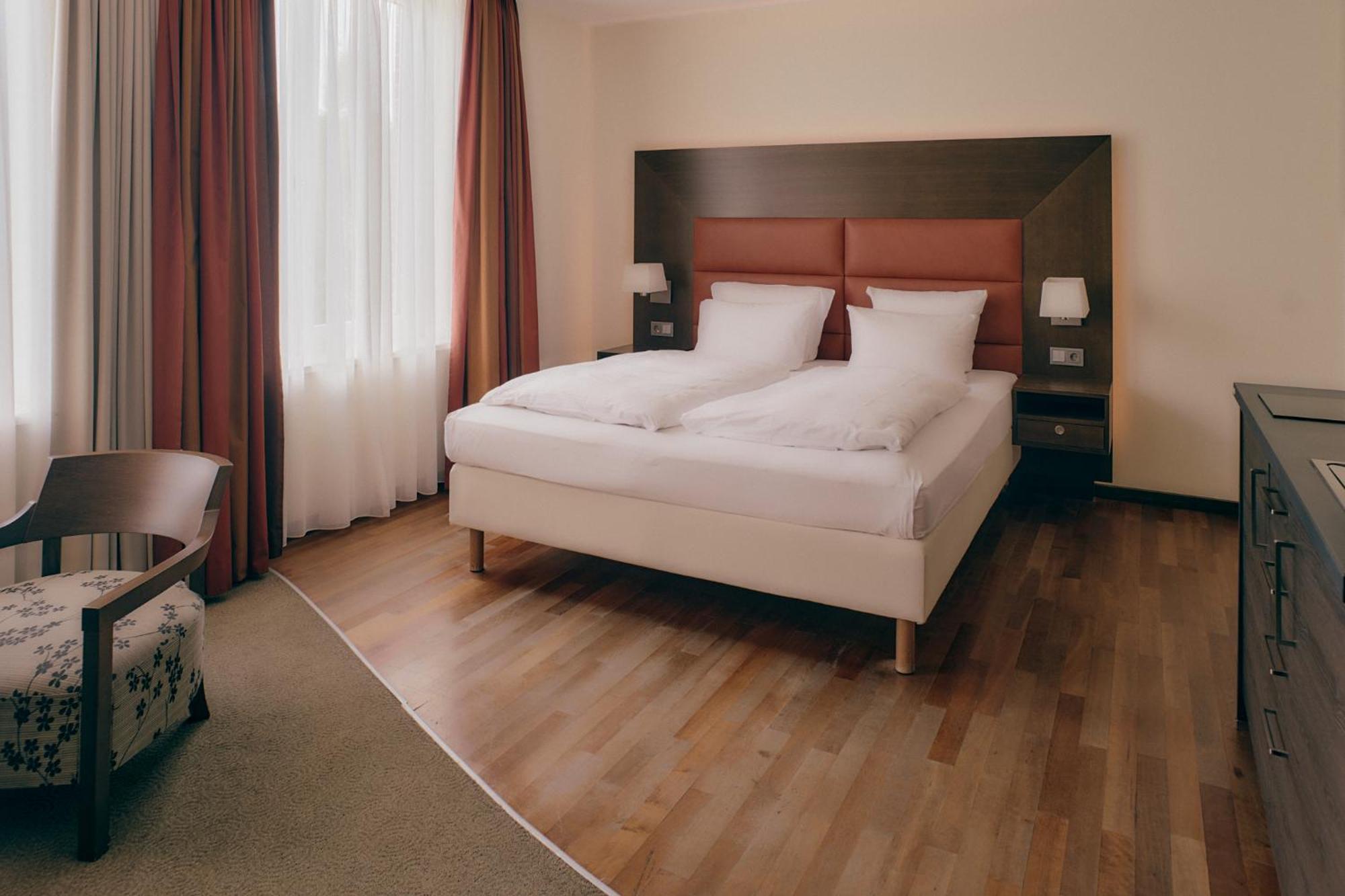 Aparthotel Am Golfclub Treudelberg Amburgo Esterno foto