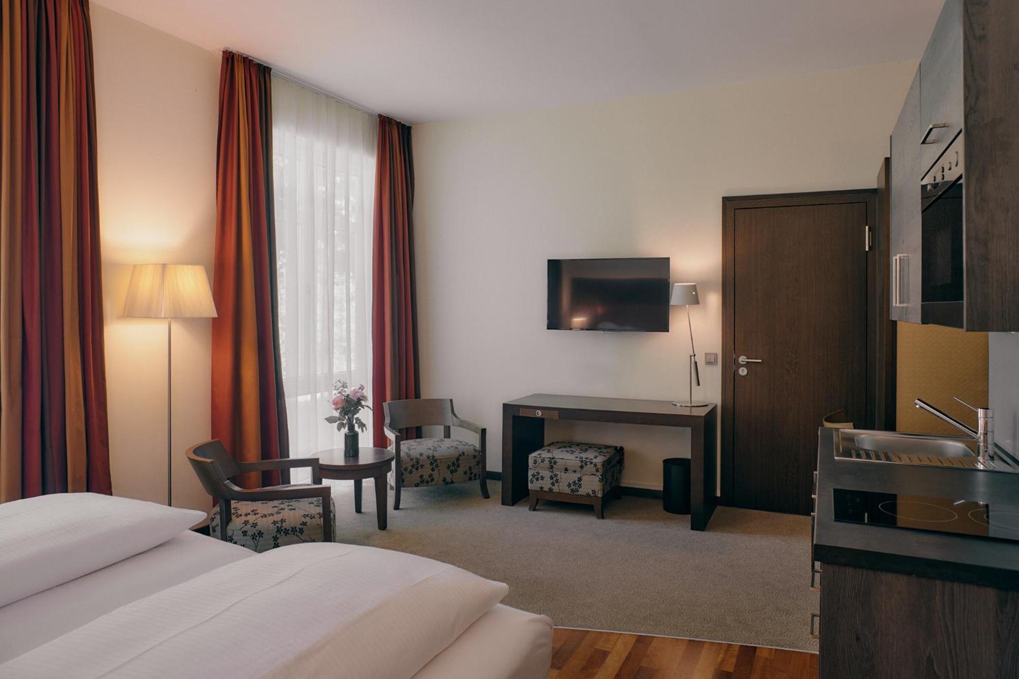 Aparthotel Am Golfclub Treudelberg Amburgo Esterno foto