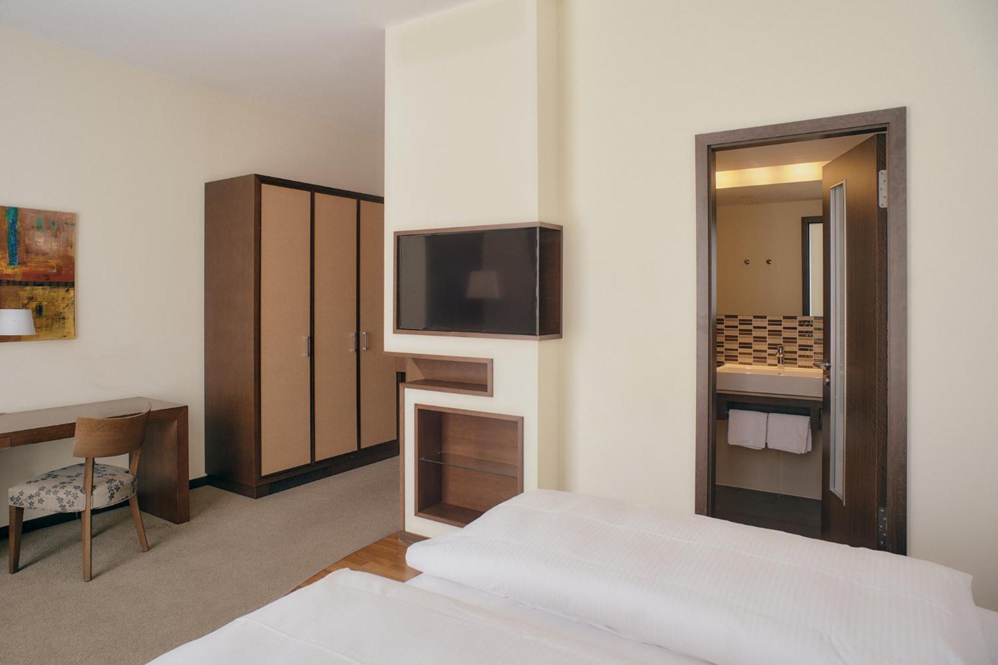 Aparthotel Am Golfclub Treudelberg Amburgo Esterno foto